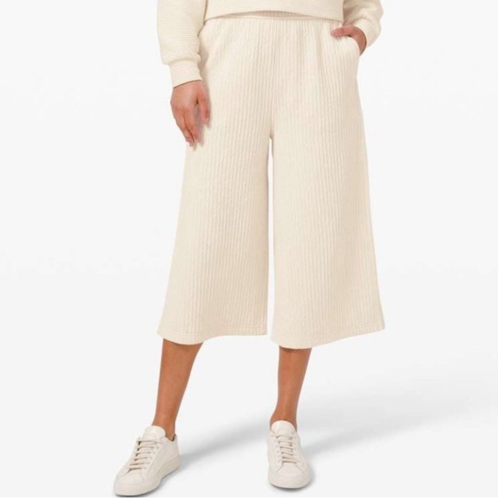 Help:) In Search Of: Lululemon Cream Textured Wide Leg Pants Size 6 or 8